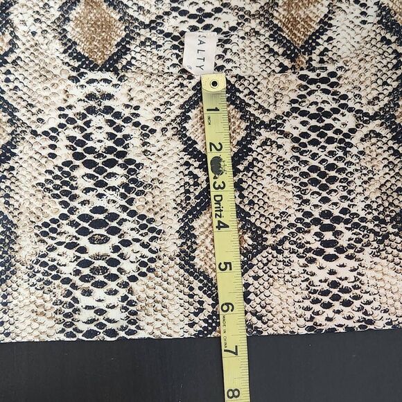 Salty by Andie Snakeskin Print Cropped Tank Top Size Small Snakeskin Fitted Tank - Picture 9 of 9